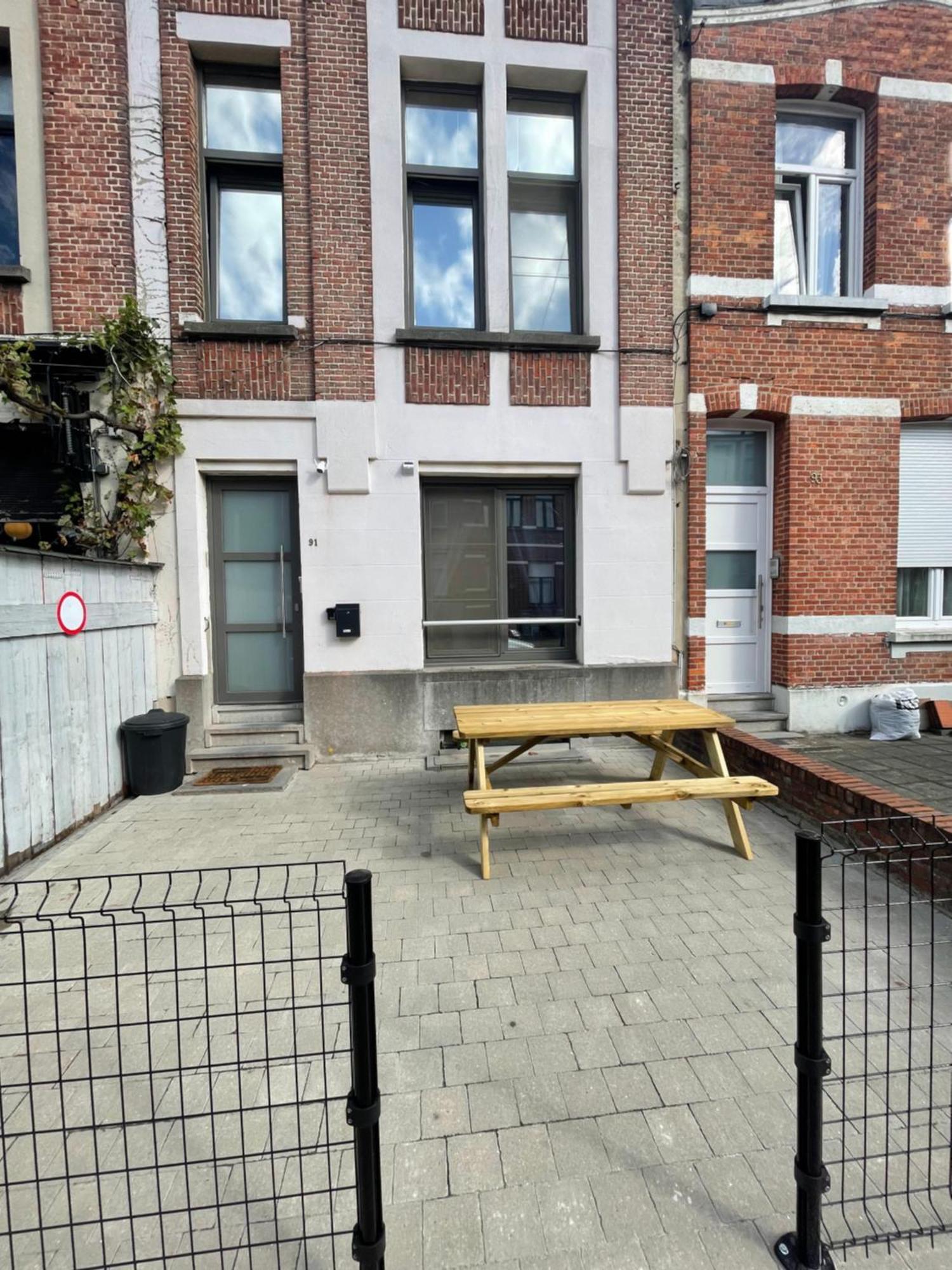Chez Auguy Et Deborah Hotell Antwerpen Eksteriør bilde